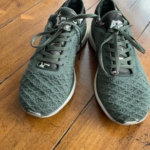 APL fashion sneaker- army green with pink camo